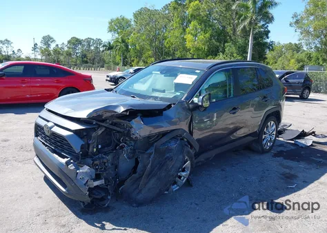 2021 Toyota Rav4 Xle Premium from USA, damaged, VIN 2T3C1RFV5MC110773